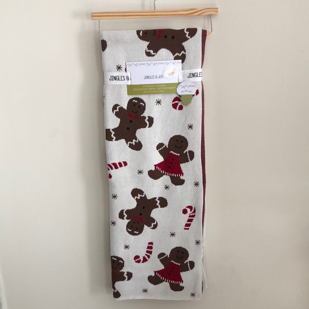 Jingles & Joy GINGERBREAD & CANDY CANES Throw Blanket Christmas Holiday